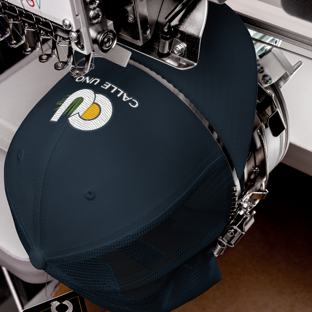 CALLE UNO La Primera Trucker Hat - Marina Navy